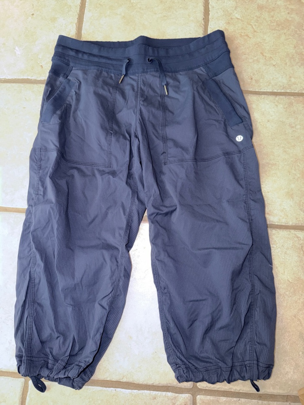 lululemon athletica crop